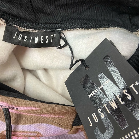 JUSTWEST Hoodie NWT - Size Medium ? - Unisex - Made in Italy - Picture 3 of 7